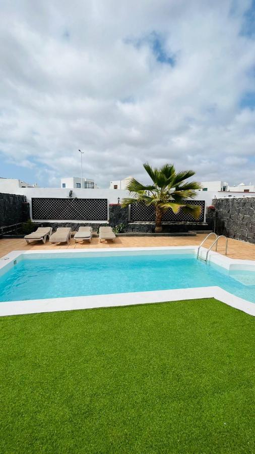 Lovely Villa Kiluka Heated Pool Playa Blanca  Buitenkant foto